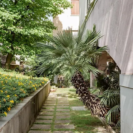 דירה Interno 3, With Large Garage 5' Walk From The Center