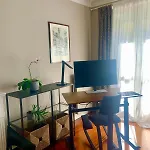 Interno 3, With Large Garage 5' Walk From The Center